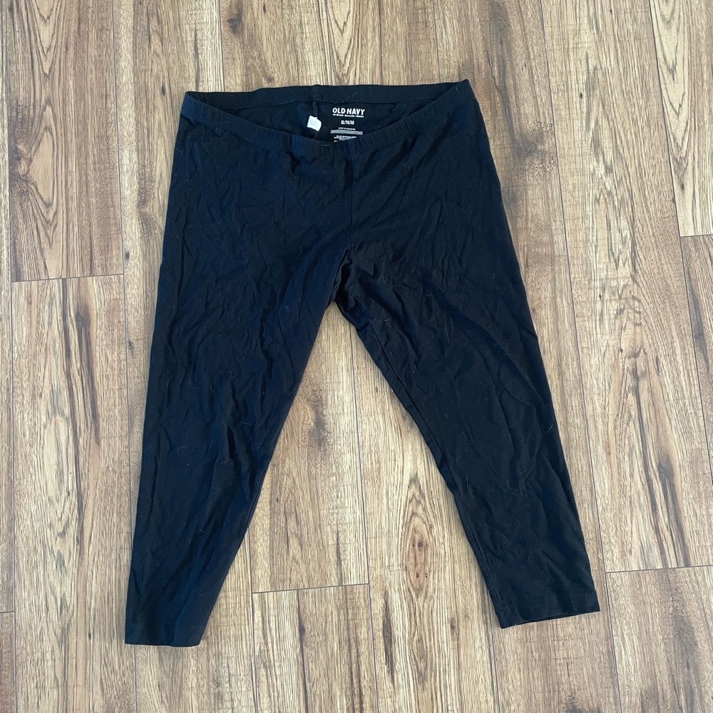 Old Navy black leggings/tights